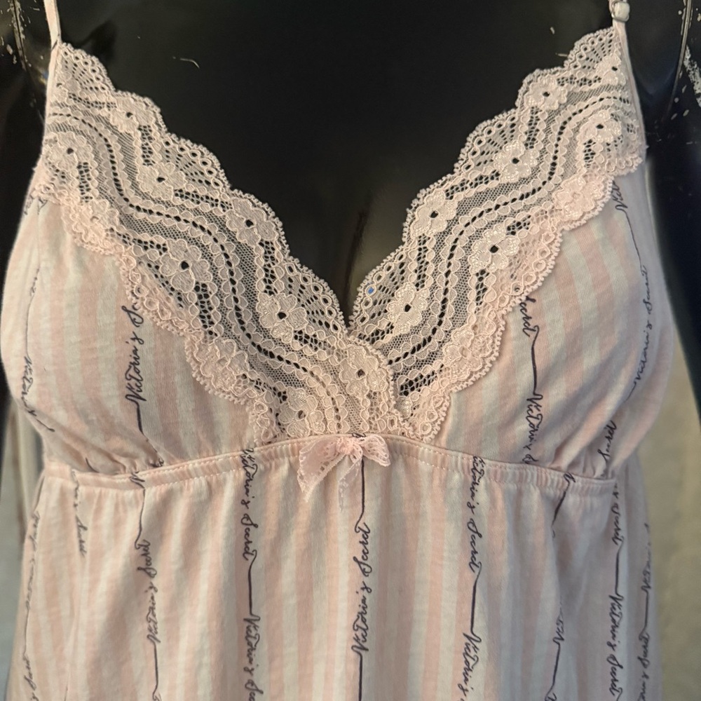 Victoria's Secret Baby Pink Camisole Nightgown W Lace Trim Bralette Bow Size XL - Picture 2 of 7